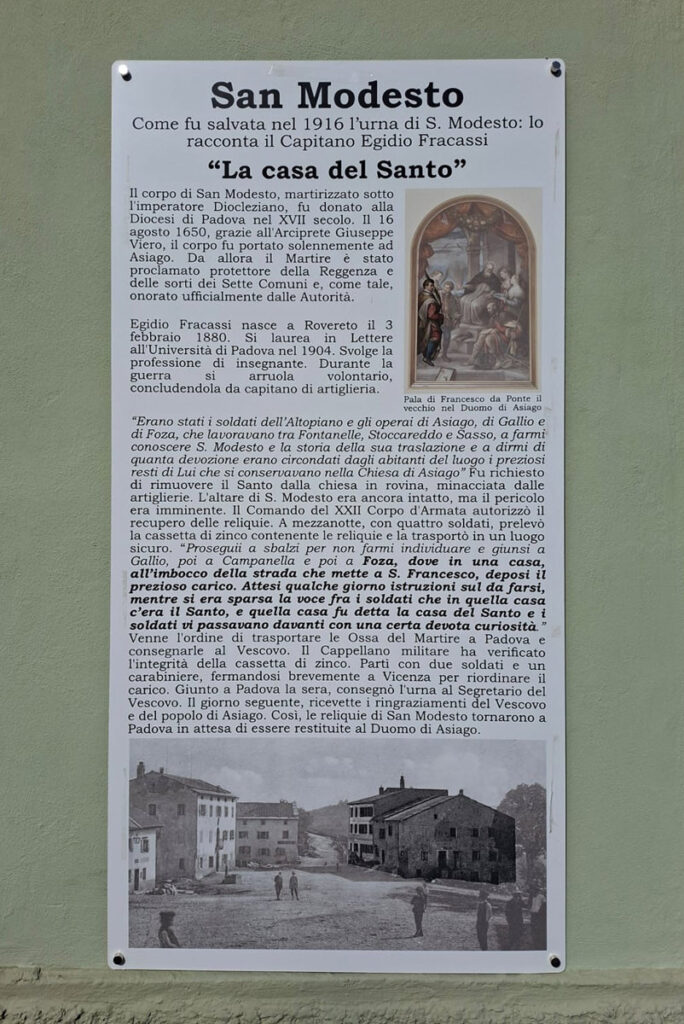 targa dedicata a San Modesto ne "la casa del santo" , ex municipio di Foza